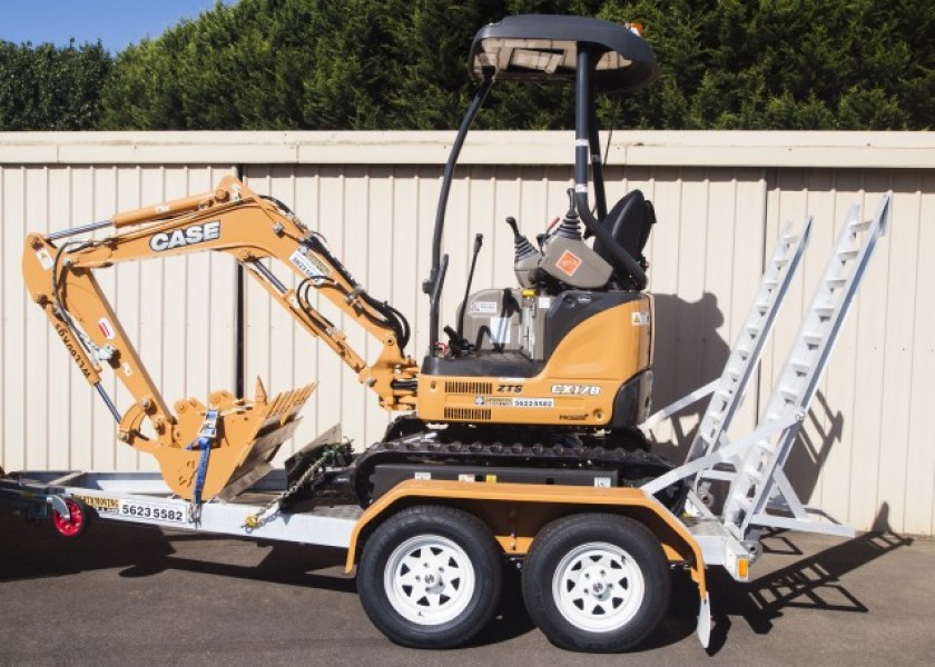 CASE CX17B Mini Excavator 1