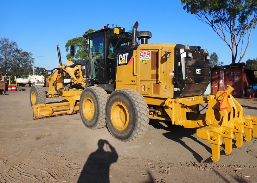 Cat 12m Grader - gps available 2