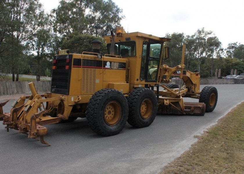 CAT 140H Motor Grader 3