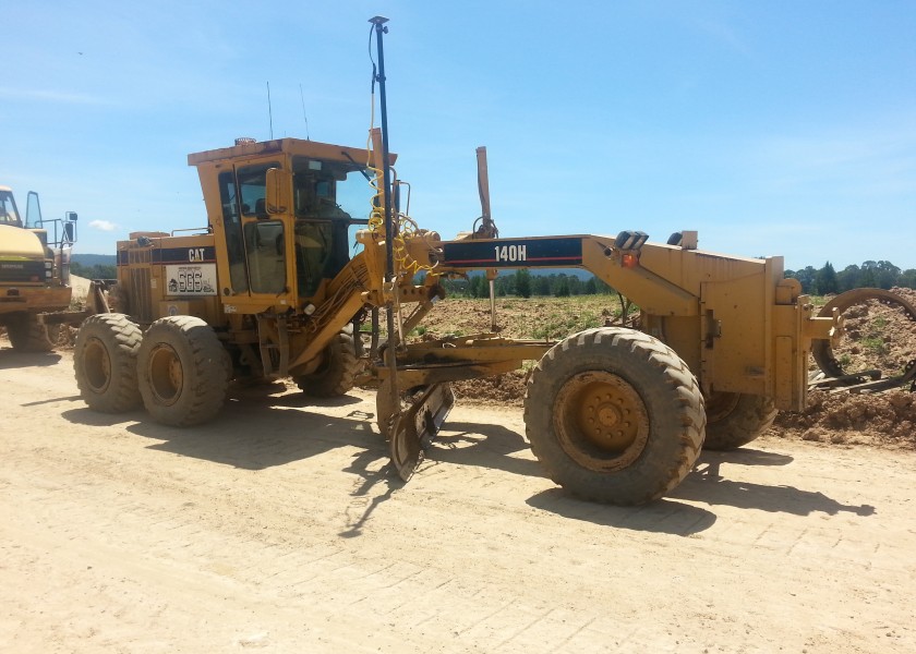 Cat 140M Grader 1