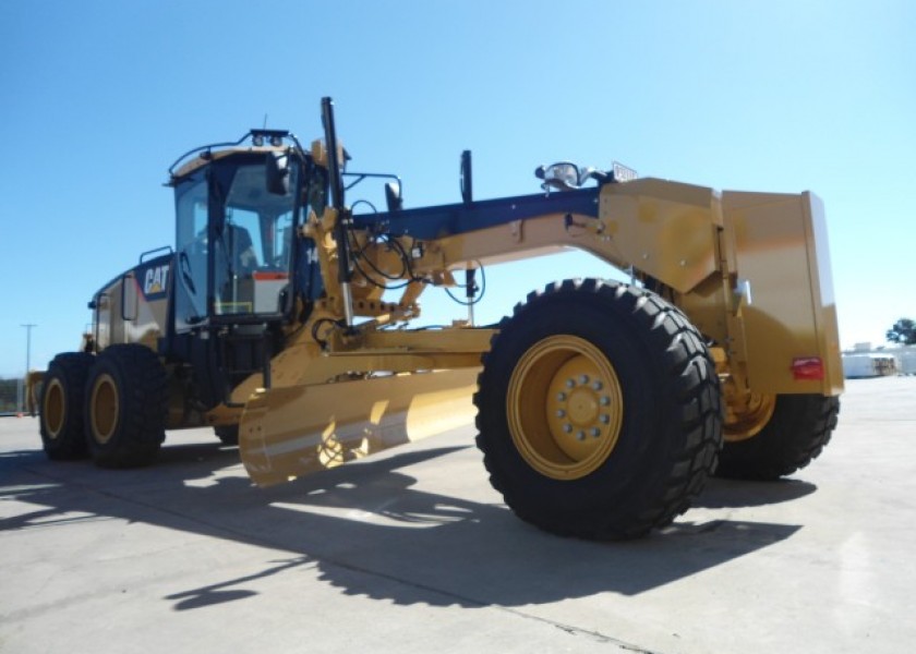 CAT 140M GRADER 3