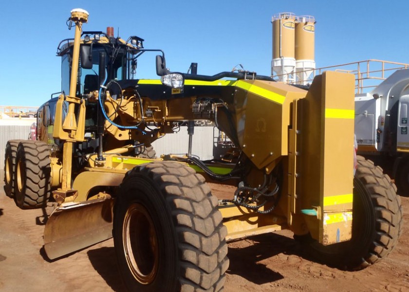 Cat 14M Motor Grader 2