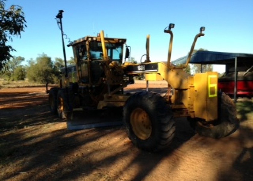 Cat 160 H Grader 1