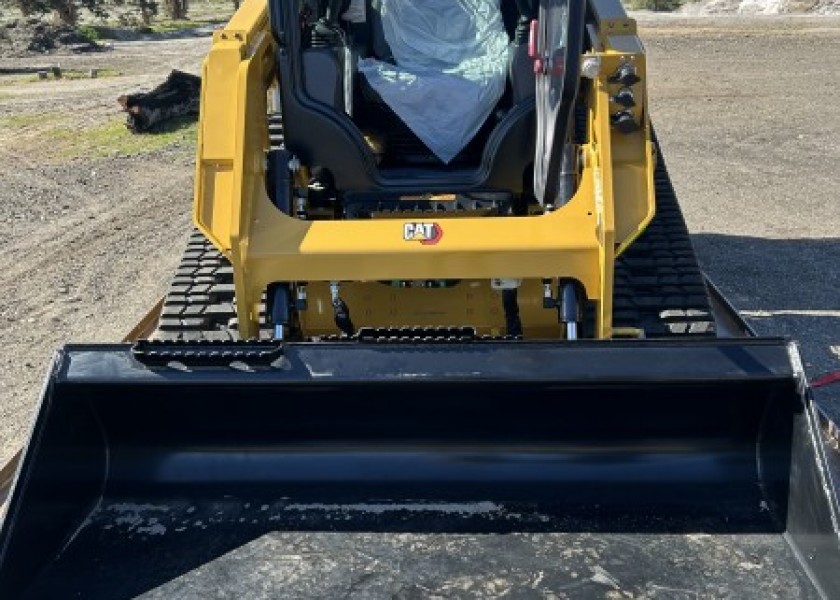 CAT 239D3 2025 3