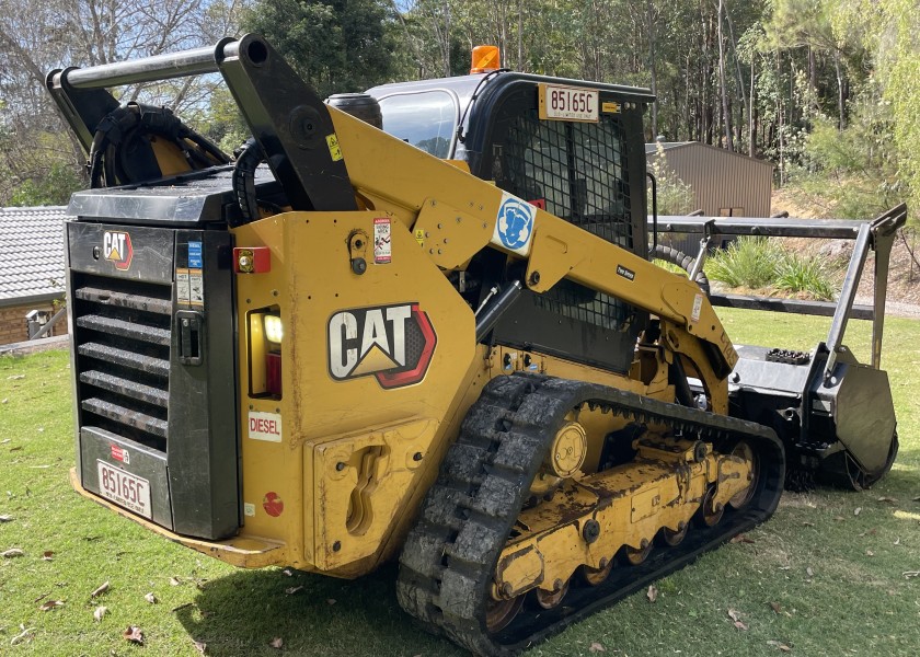 Cat 299D3XE Mulcher 3