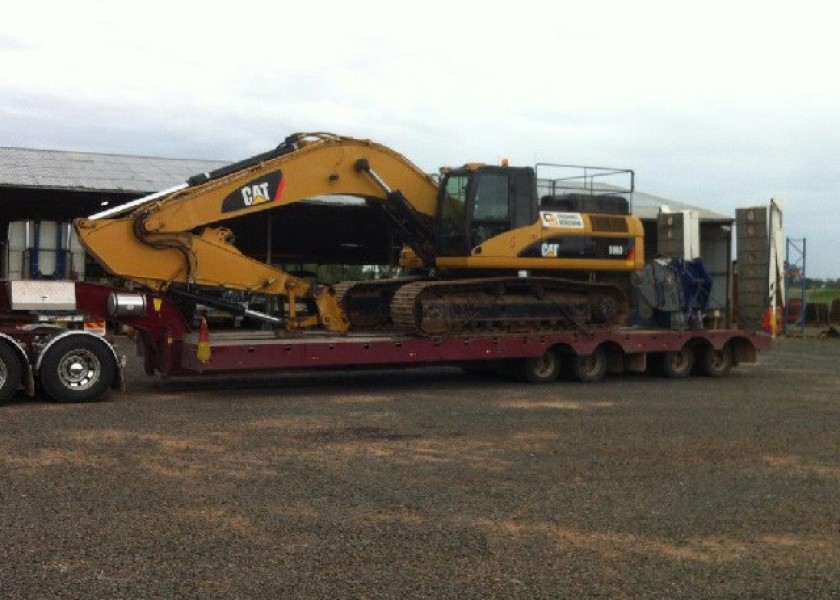 CAT 336 Excavator 1