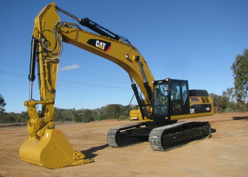 CAT 336 EXCAVATOR 3