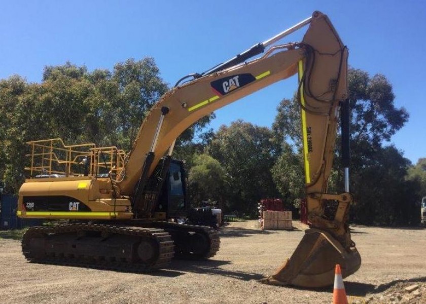 CAT 336DL Excavator 3