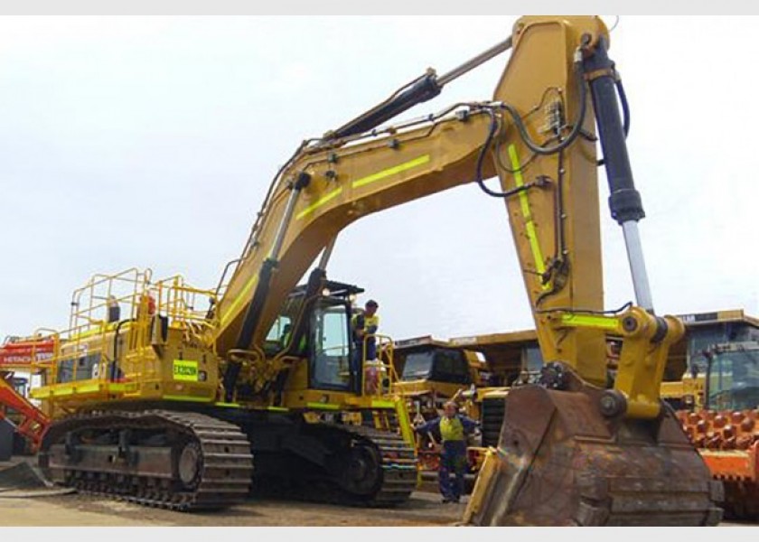 Cat 365CL Excavator 2