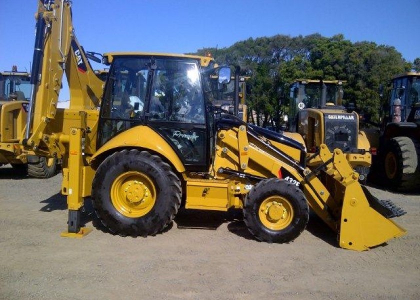 CAT 432E Backhoe  1