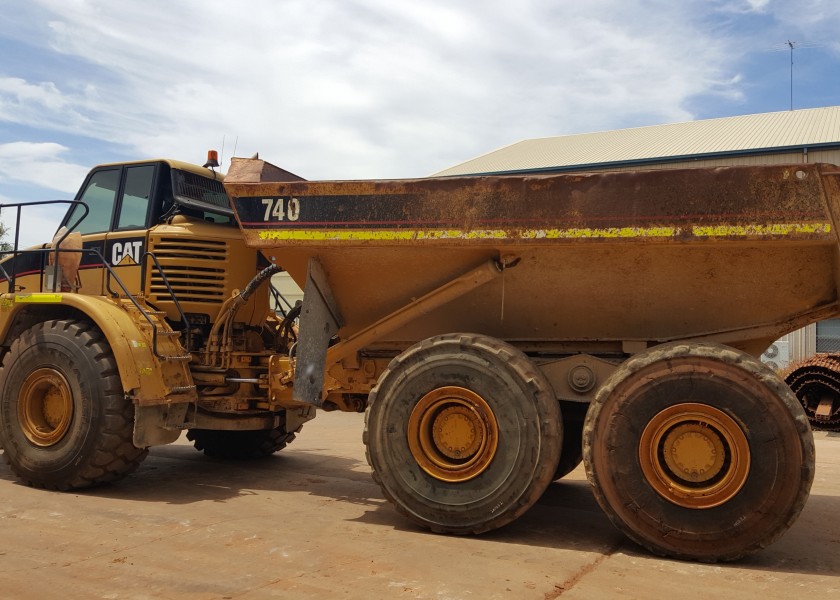 Cat 740 Dump Truck 1