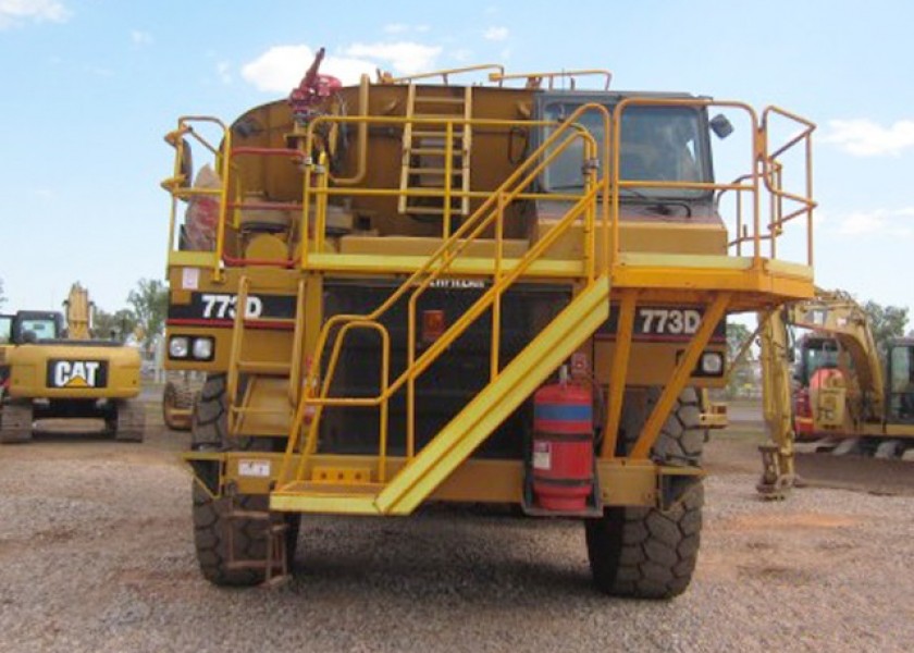 Cat 773D Rigid Water Cart 3