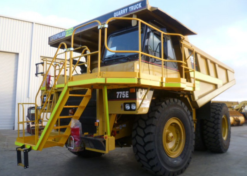 Cat 775E Rigid Dump Truck 3