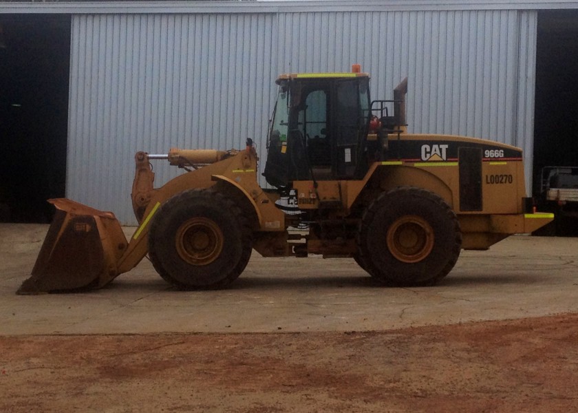 CAT 966G 1