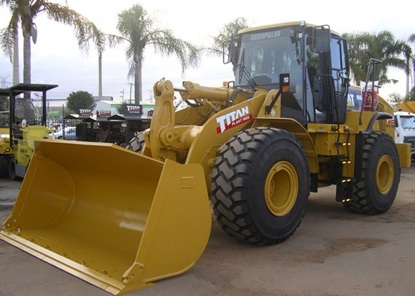 Cat 966H Wheel Loader  1