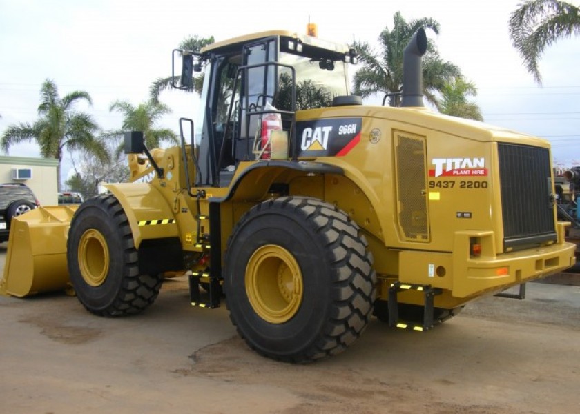 Cat 966H Wheel Loader  2