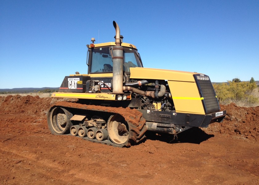 CAT Challenger Tractor 3