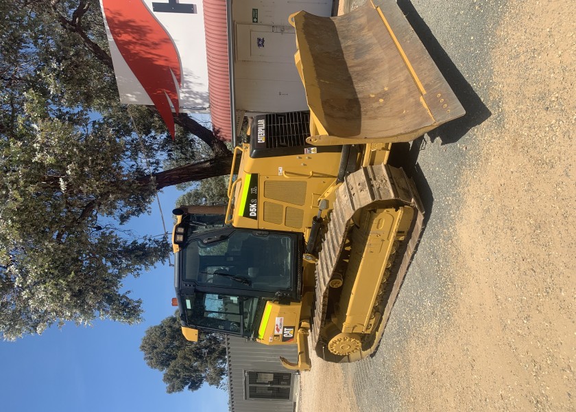 Cat D5K Dozer 1