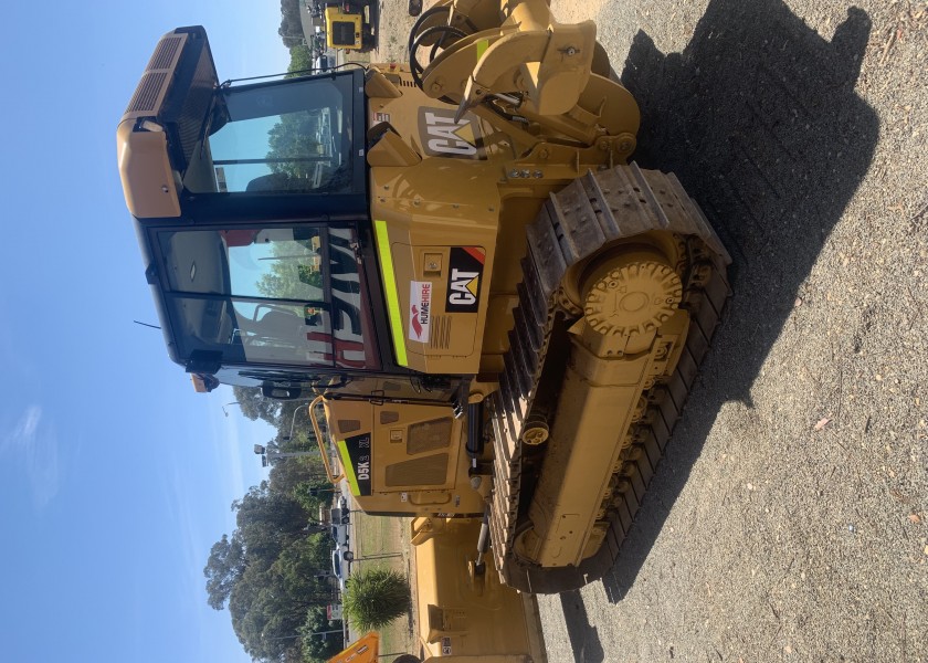 Cat D5K Dozer 2