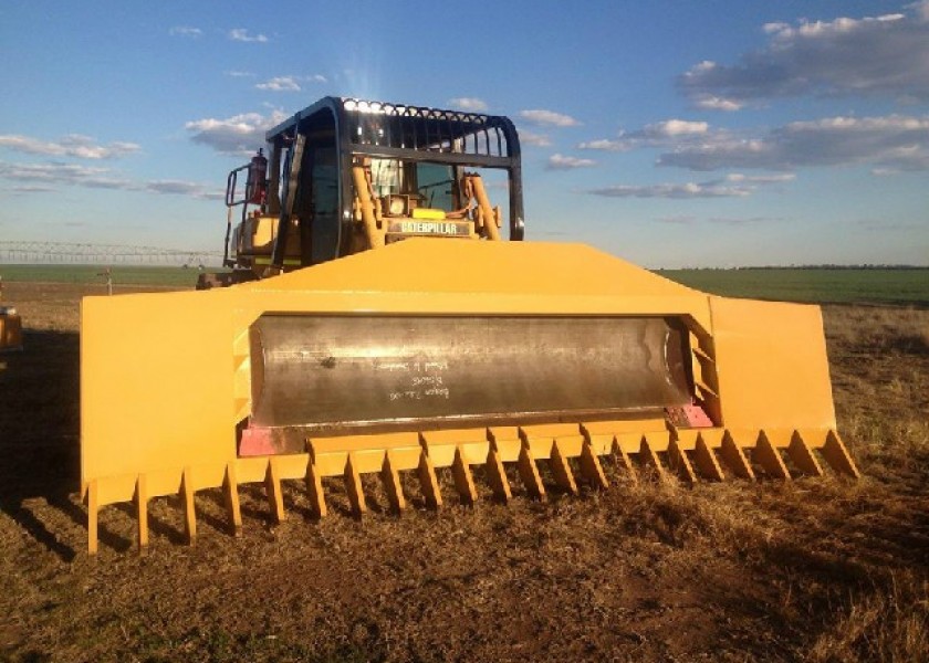 CAT D6H Dozer 1