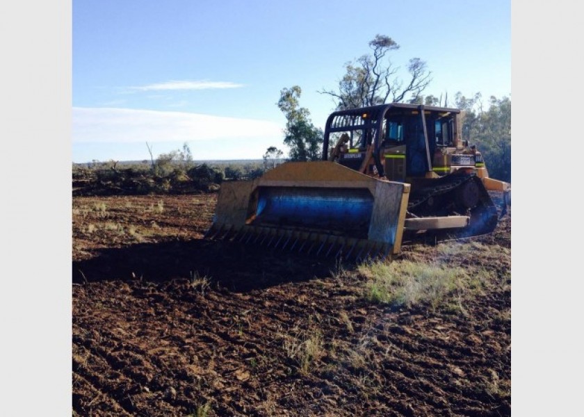 CAT D6H Dozer 3