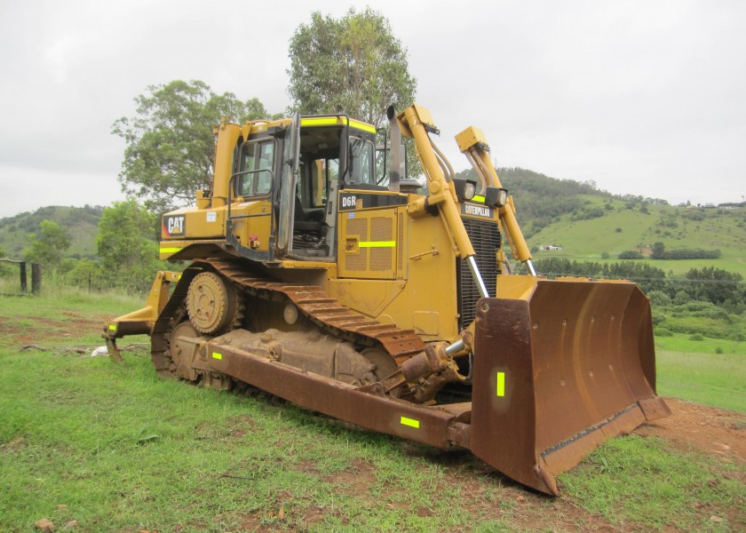 CAT D6R Dozer series 2 2