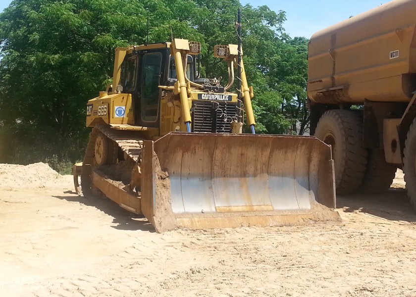 Cat D6T Dozer 1