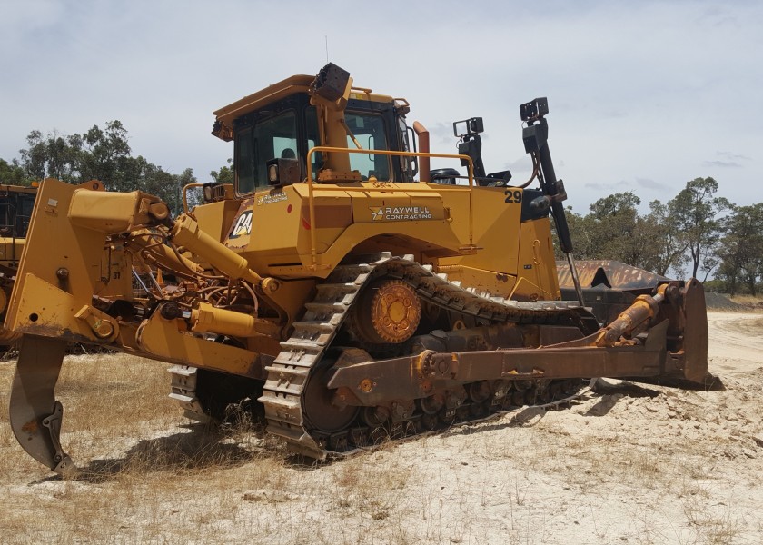 Cat D8T Dozer 4