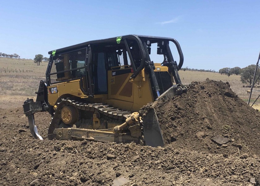 Cat D8T Dozer 4