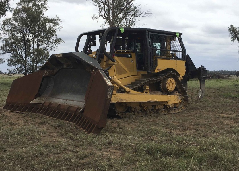 Cat D8T Dozer 6