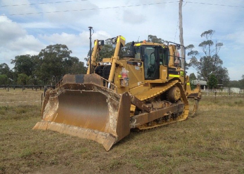 Cat D8T Dozer 1