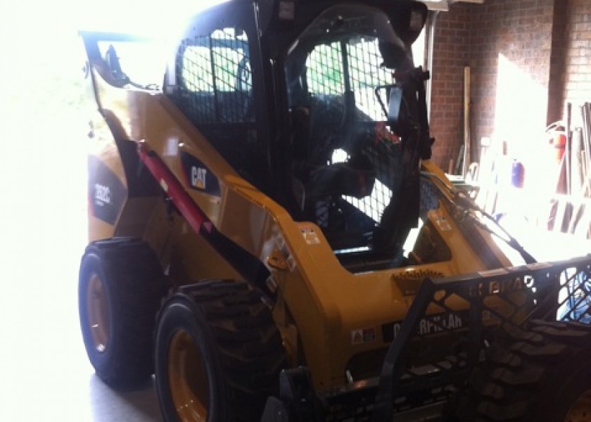 Cat skid steer 262c - Any Location Available  1