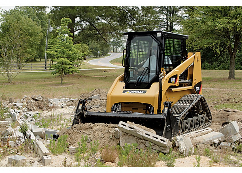 Cat Skidsteer 247B 1