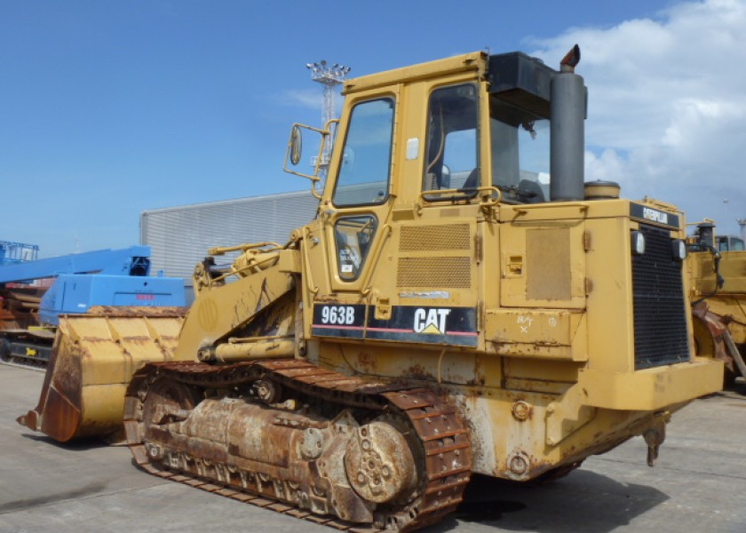 Cat Traxcavator 963B 1