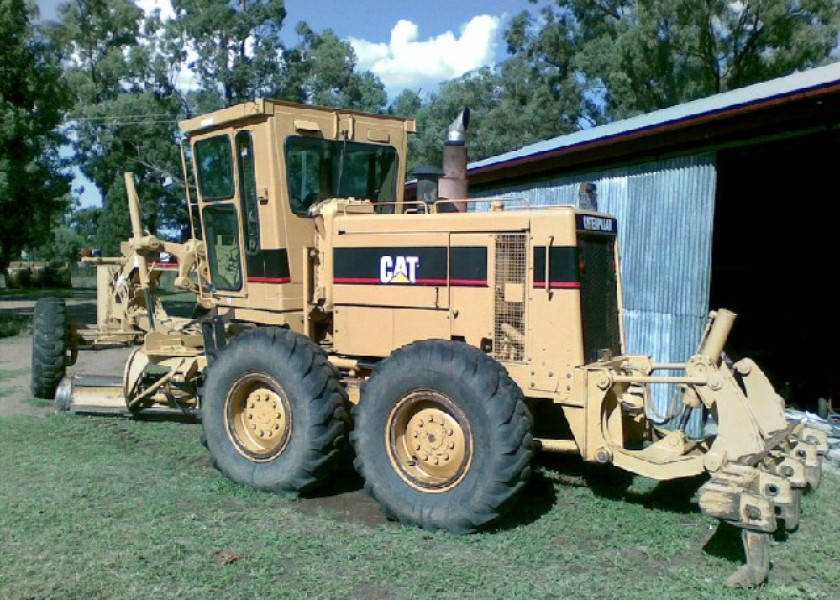 Caterpillar 12G Grader 2