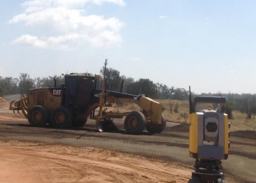 Caterpillar 140M Grader 2