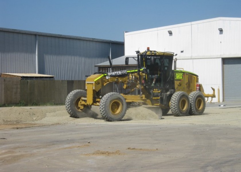 Caterpillar 140M Grader 2