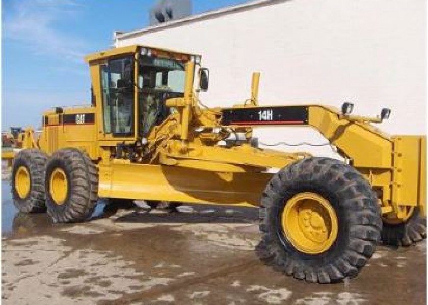 Caterpillar 14H Grader for hire 1