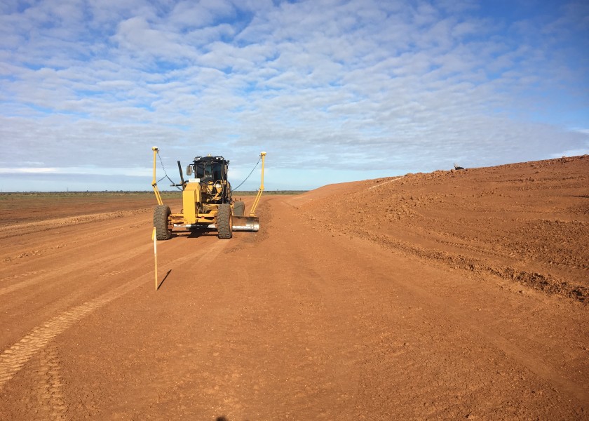 Caterpillar 160M Grader 3