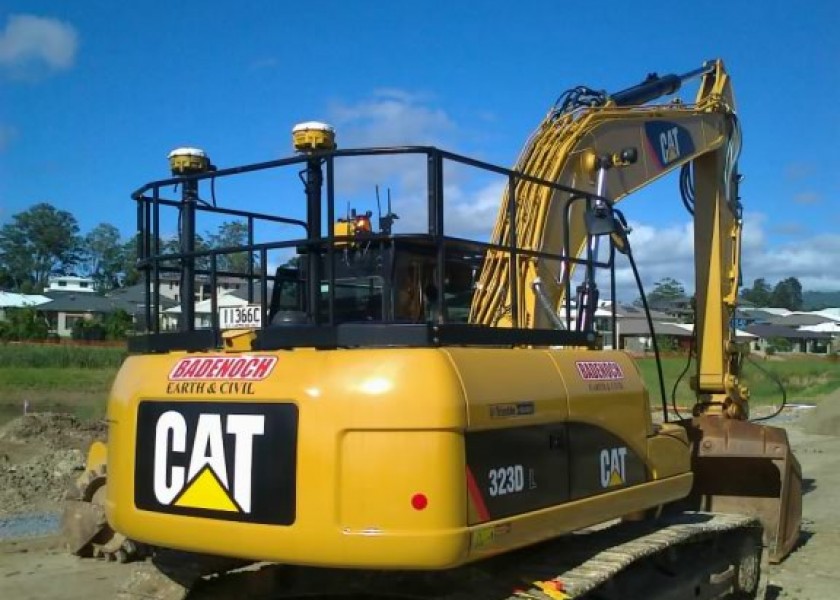 caterpillar 24t excavator 1