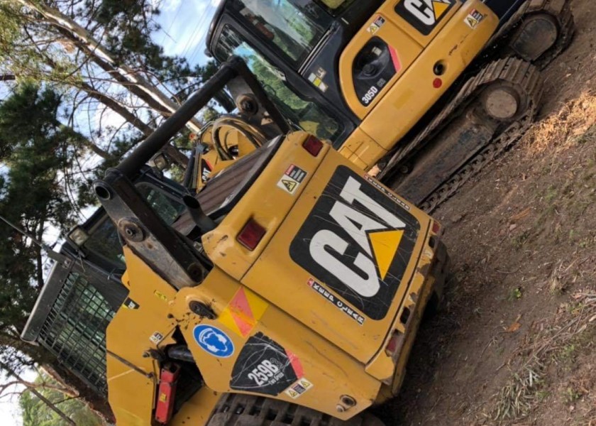 Caterpillar 305D 5 tonne excavator 2
