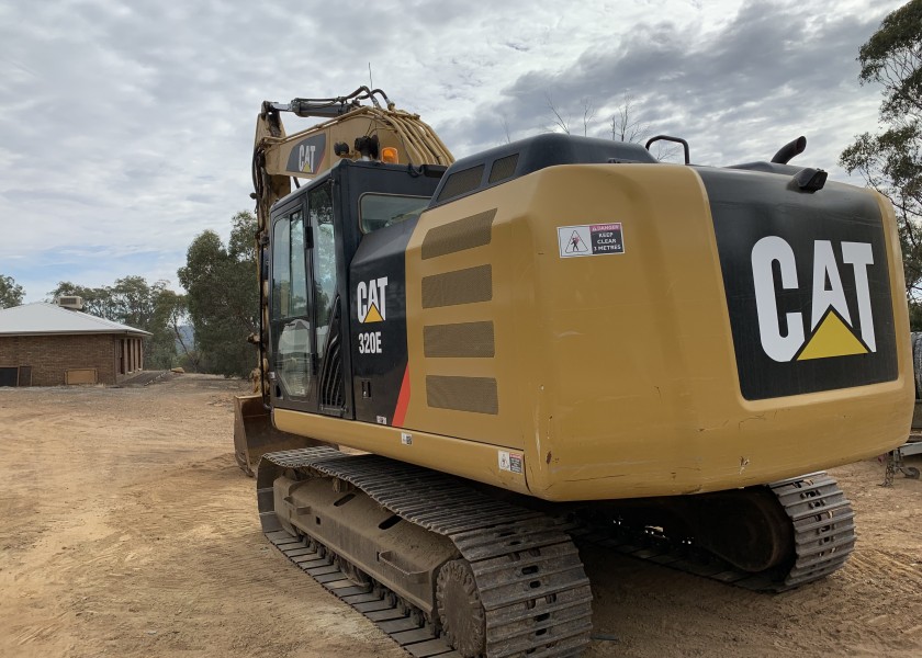 Caterpillar 320E 4