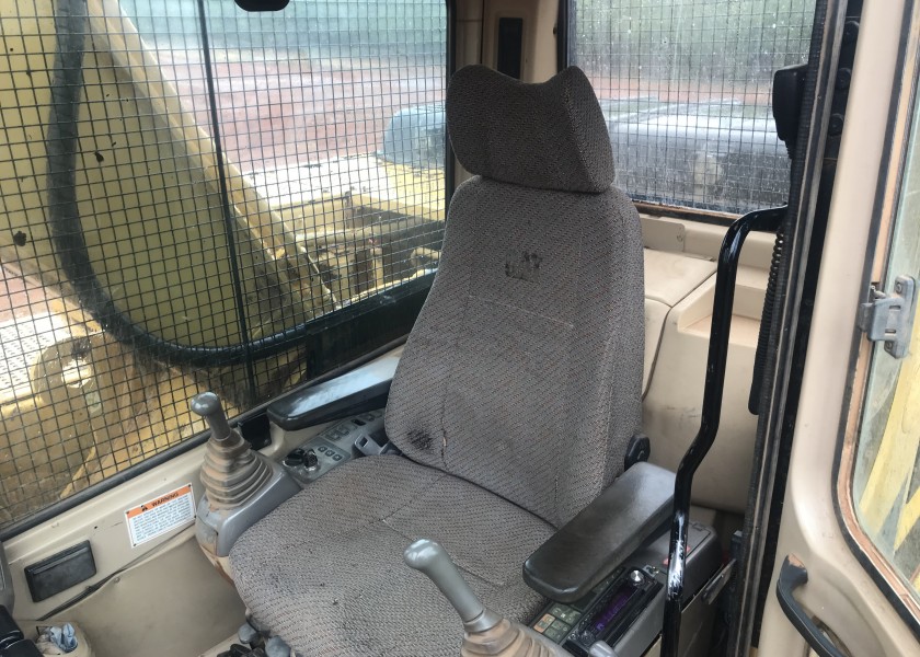 Caterpillar 322BL 1