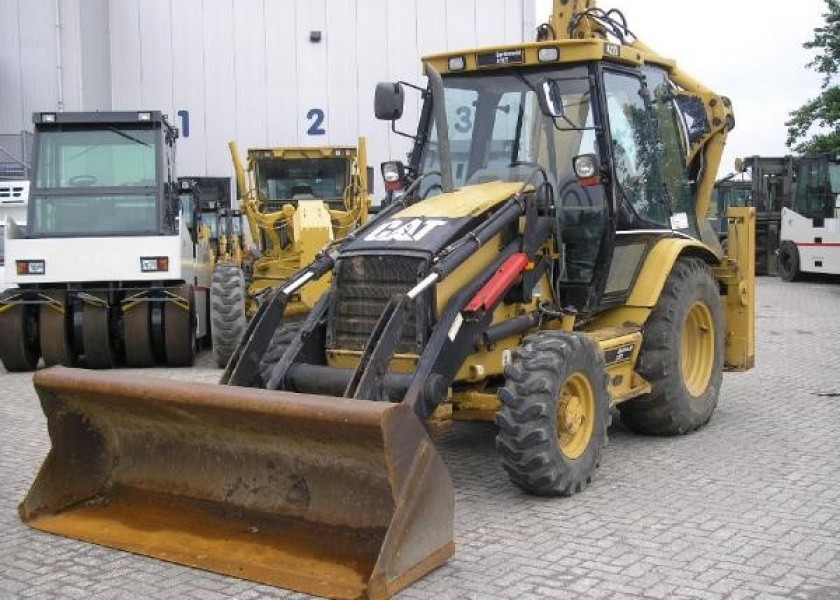 Caterpillar	 432D Backhoe* 1