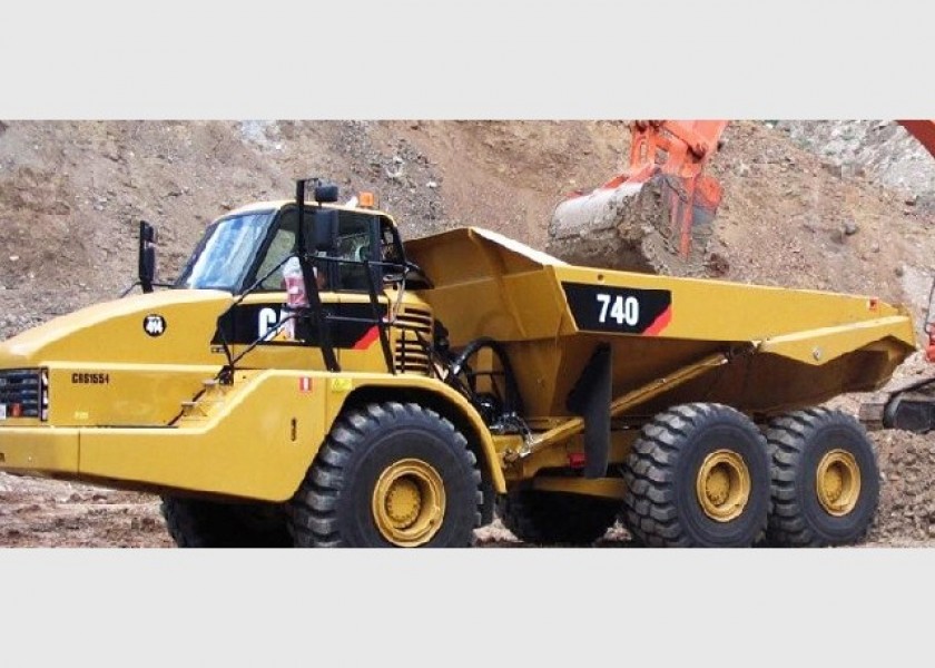 Caterpillar 740 Artic Dump Truck 1