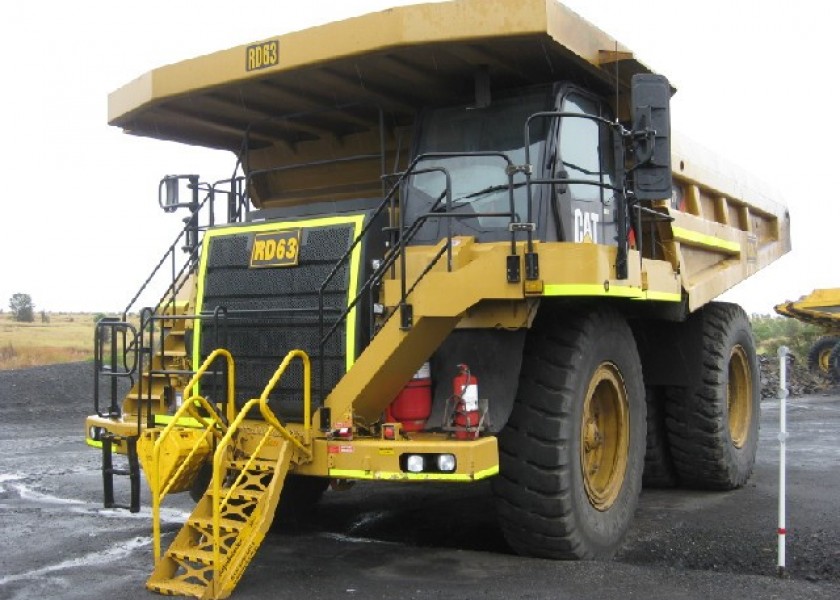 Caterpillar 777F Dump Truck 1