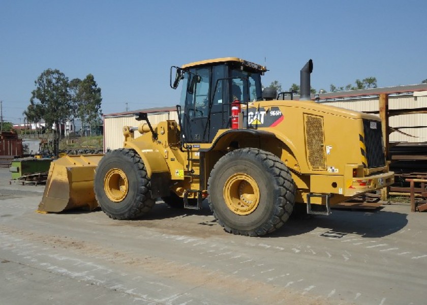 Caterpillar 966H Wheel Loader 2