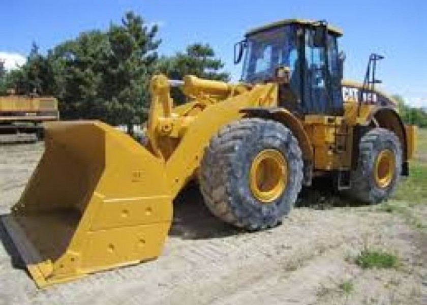 Caterpillar 972H Loader 1