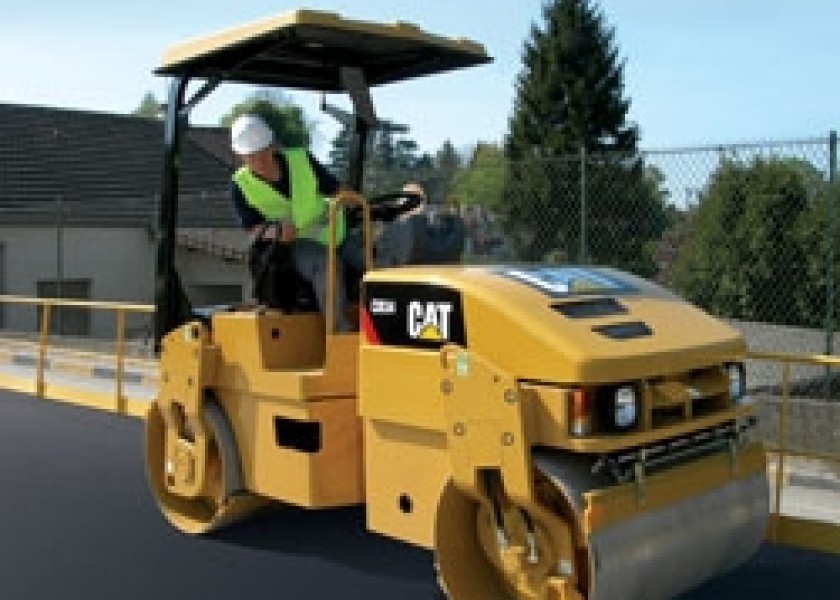 Caterpillar CB34 Roller 1