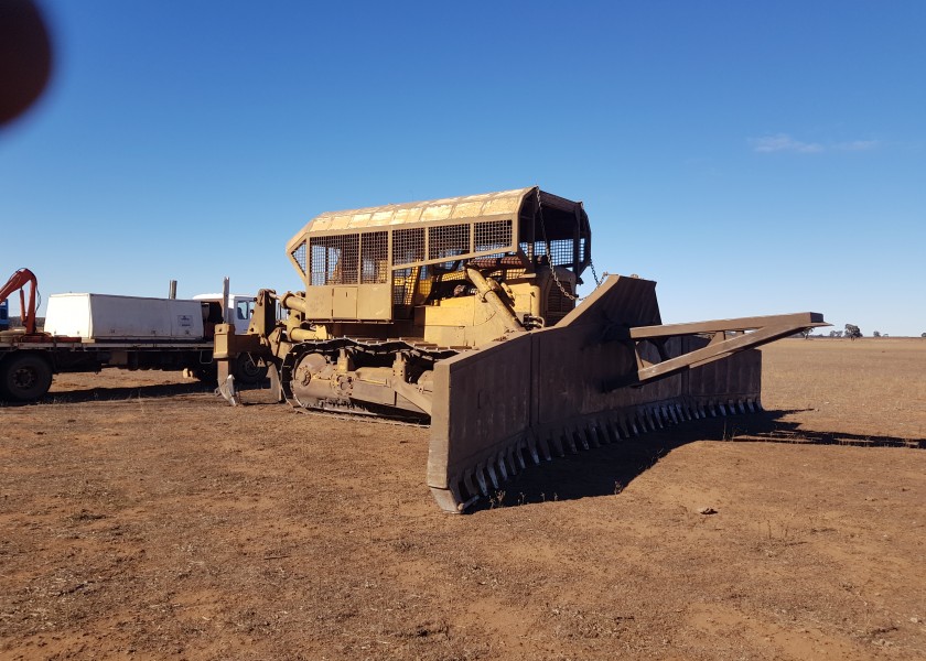 Caterpillar D9 Dozer 2